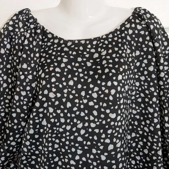 Umgee Black Satin Animal Print 3/4 Bubble Sleeve Hi-Lo Tunic Top - size L NWT - Picture 3 of 9